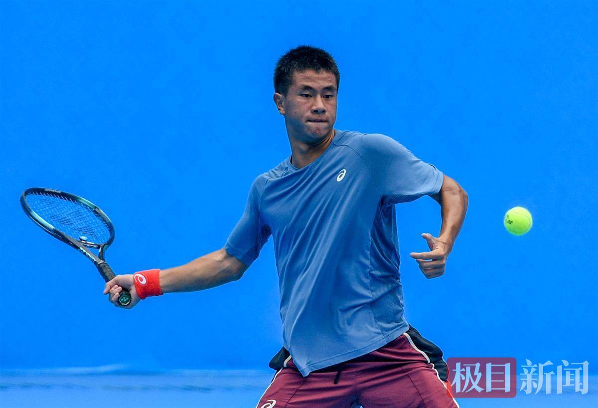 多年轻球员 多年轻球员