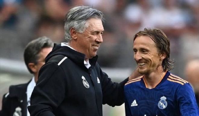 都充满了挑 都充满了挑