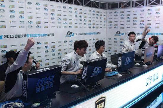 西蒙斯因恩 西蒙斯因恩